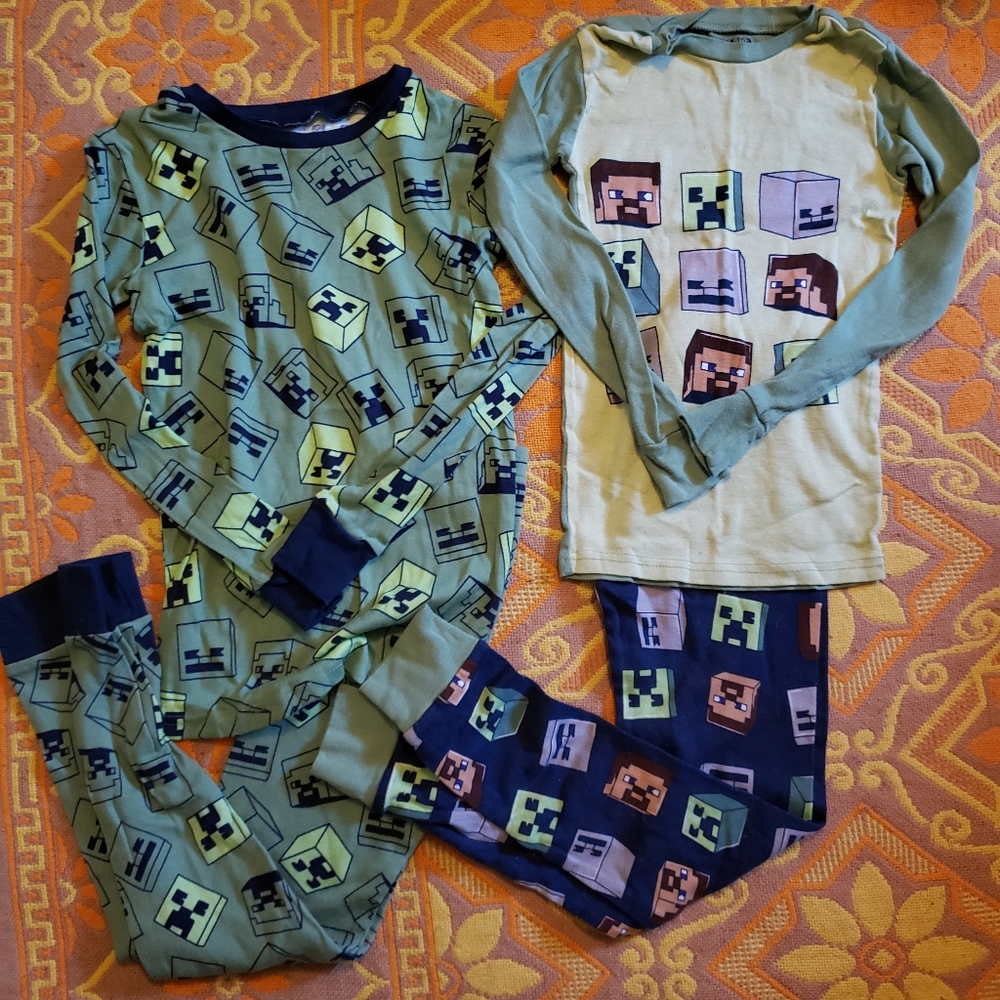 2 pairs Minecraft pajamas